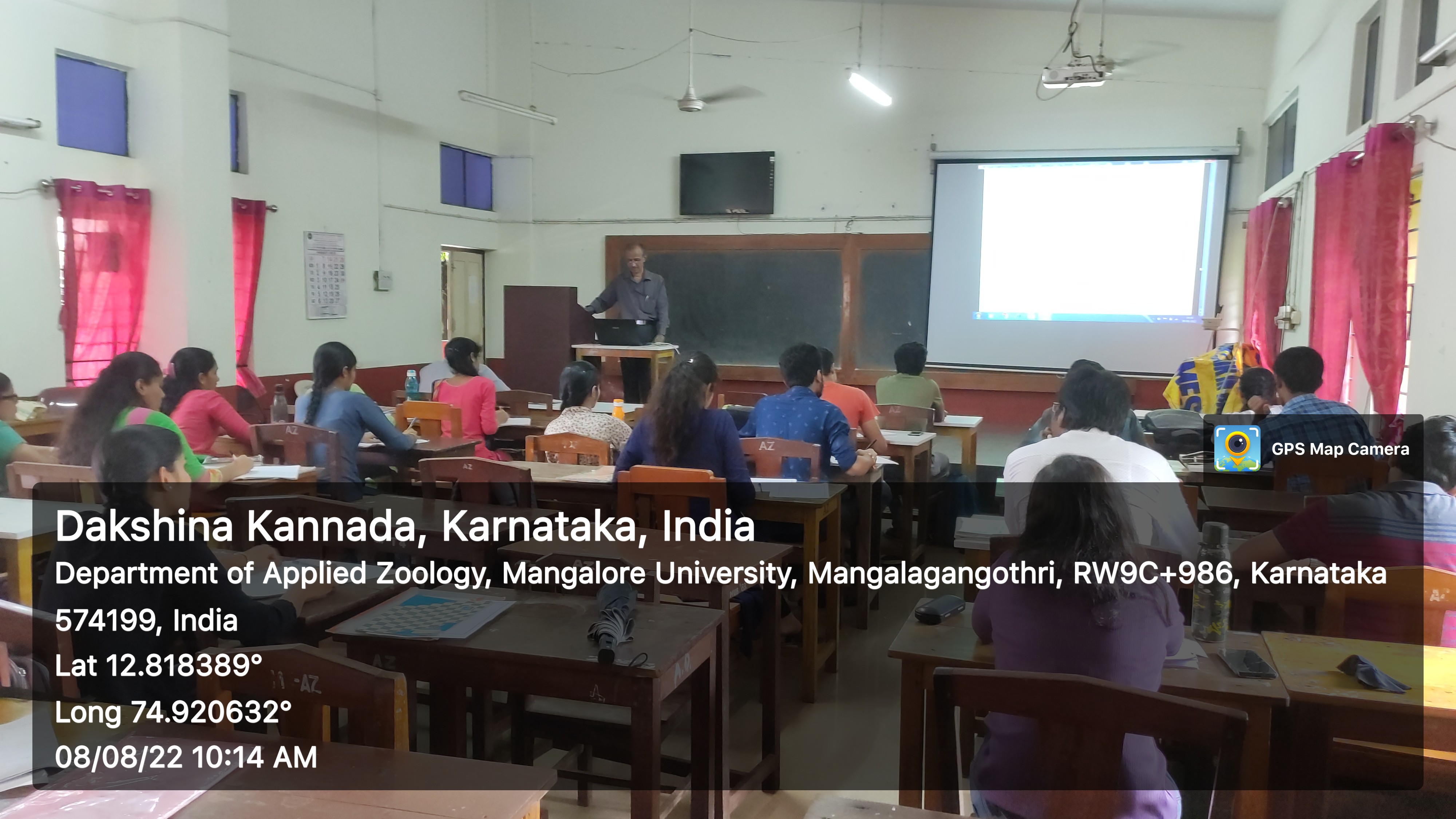 22.Applied_Zoology_Seminar_Hall_13_