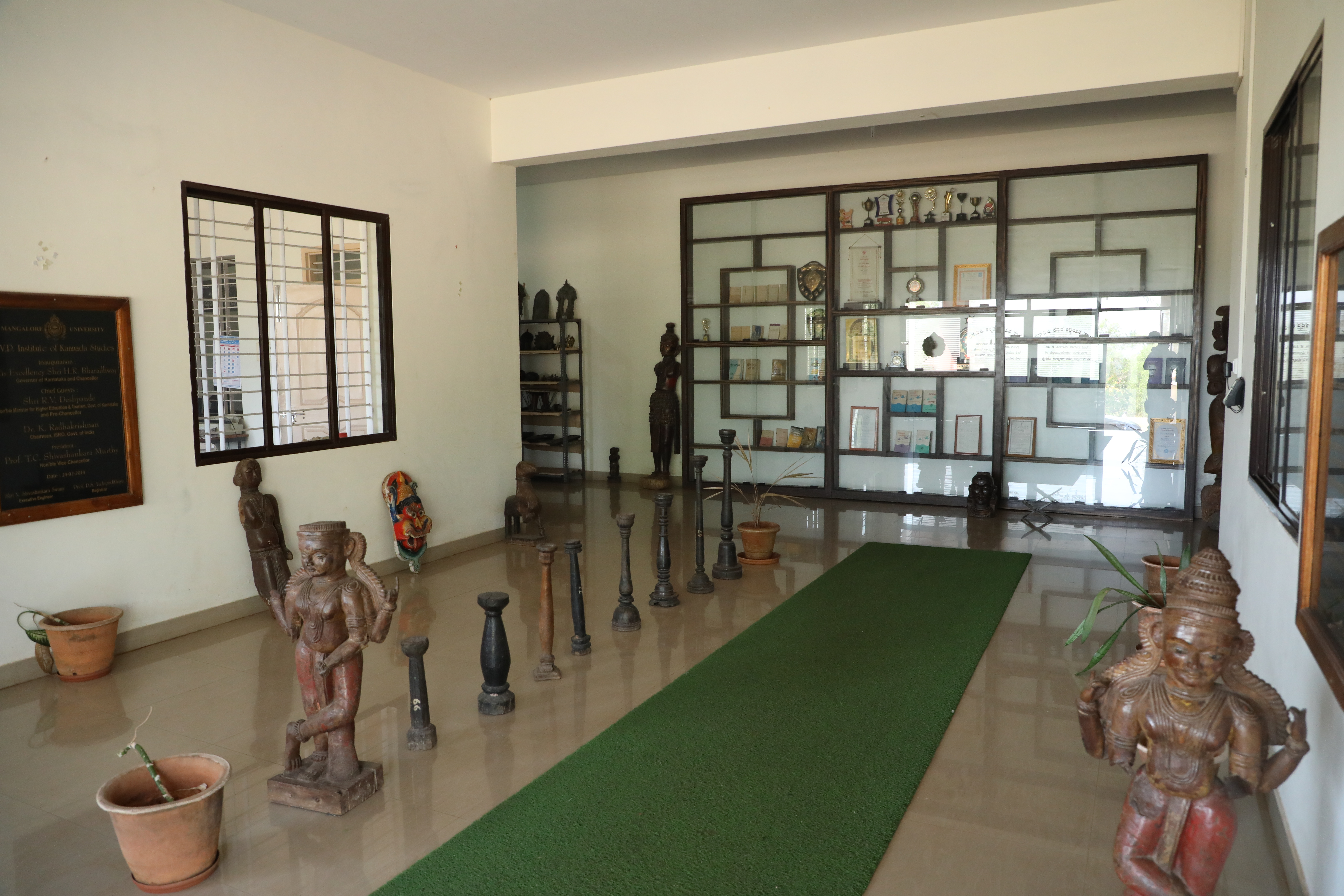 6._Kannada_Dept._Museum